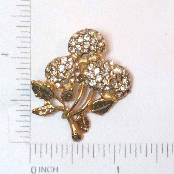 3 Rhinestone Buttons - Exquisite - Picture 4 of 7